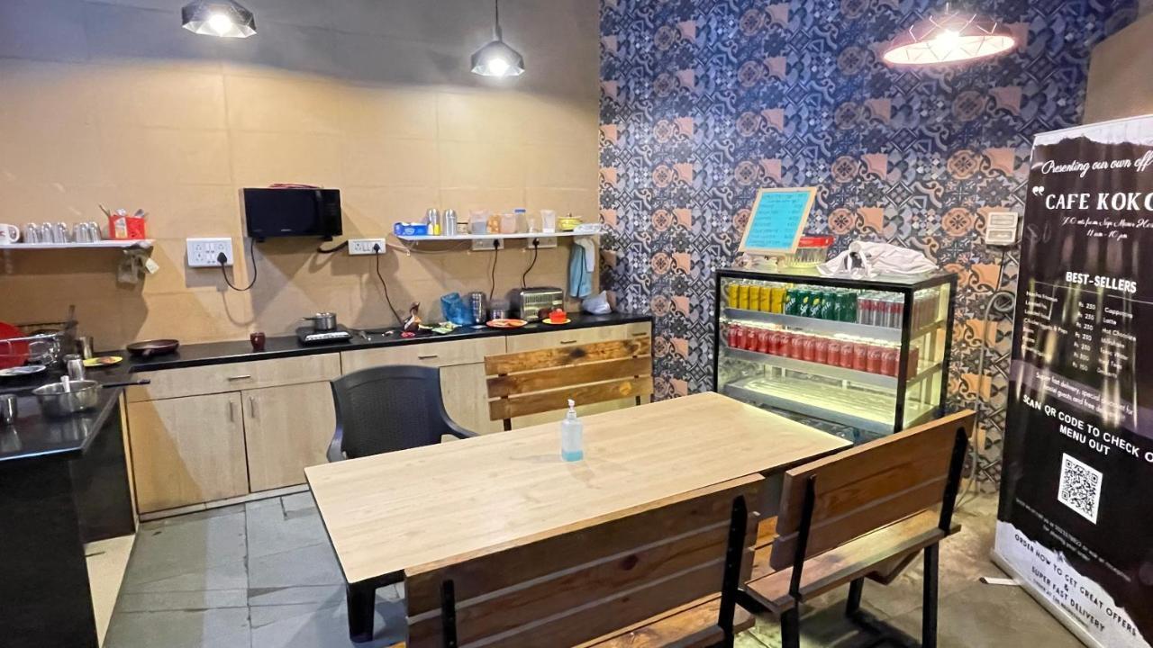 Nap Manor Hostels — Photos 3